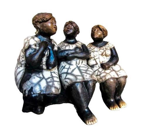 FEMMMES CHUCHOTEUSES